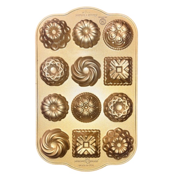 Nordic Ware Kitchen Nordic Ware Bundt Charms Pan Poshmark